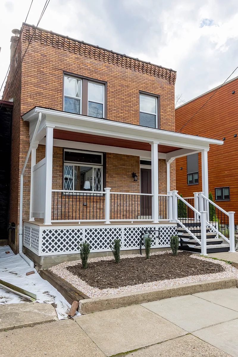 Building Photo - 1049 North Ave