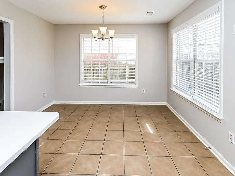 1029 Appling Meadow Dr — Photo 6