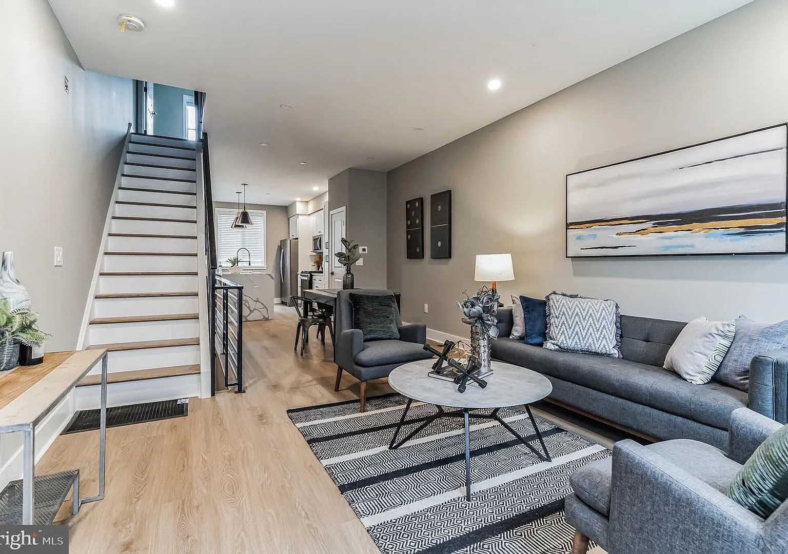 Huge 4 Bed 3 Bath Home In Point Breeze. Modern, Patio, Roof Deck September 15 — Photo 1