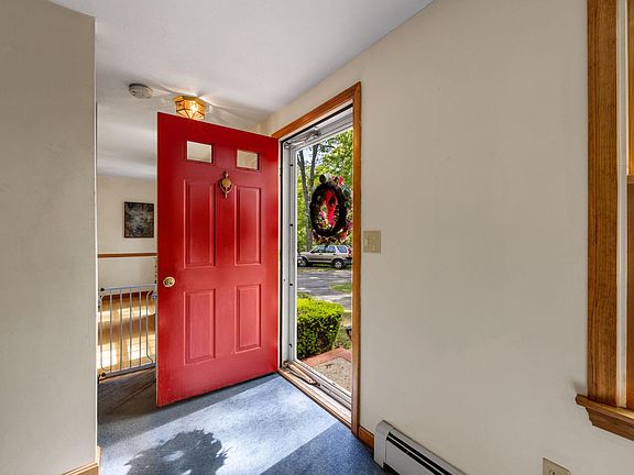 4th image of 38 Easterly Drive