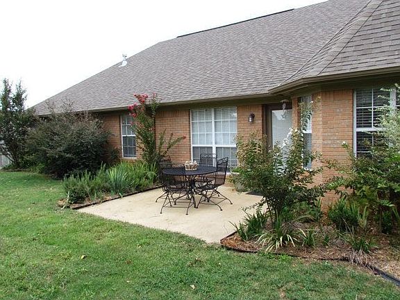 2nd image of 489 Alexa Dr