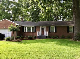 321 Willard Dr, Chesapeake, VA 23322