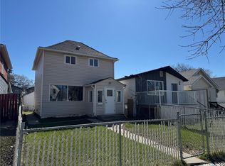 318 H AVENUE S, Saskatoon, SK S7M 1W3