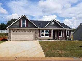 309 Meadowmoor Rd, Greer, SC 29651