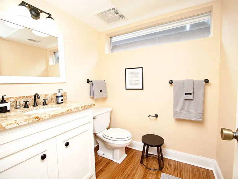 738 Country Place Dr #C — Photo 8