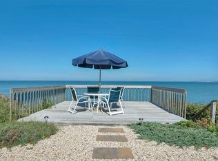 11A Oakhurst Rd, Hampton Bays, NY 11946