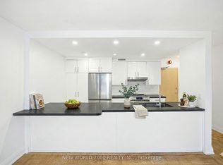 88 Bernard Ave #806, Toronto, ON M5R1R7