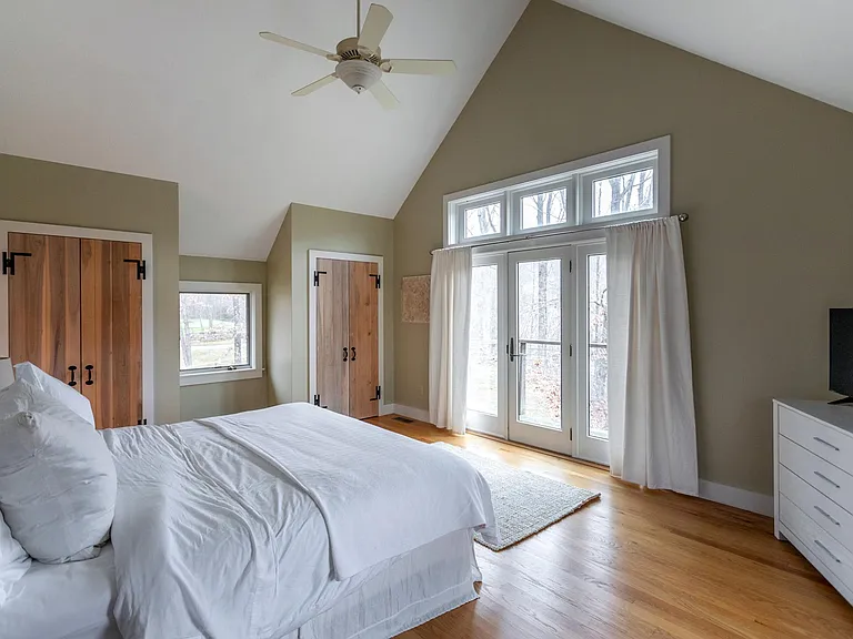 8 River Bend Ln — Photo 7