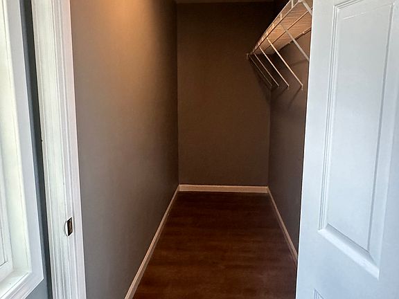 4th image of 1186 Thorne Ave