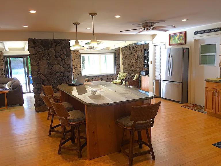 610 Kaiemi St — Photo 10