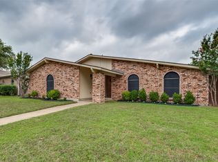 9409 County View Rd, Dallas, TX 75249