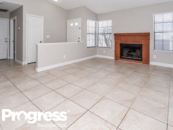3rd image of 651 Whispering Palms Dr