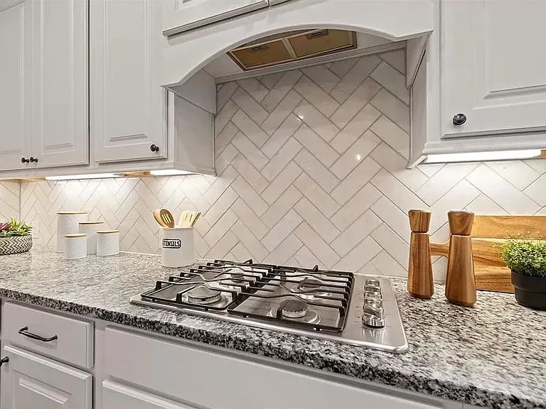 2037 Judge Fisk Ct — Photo 9