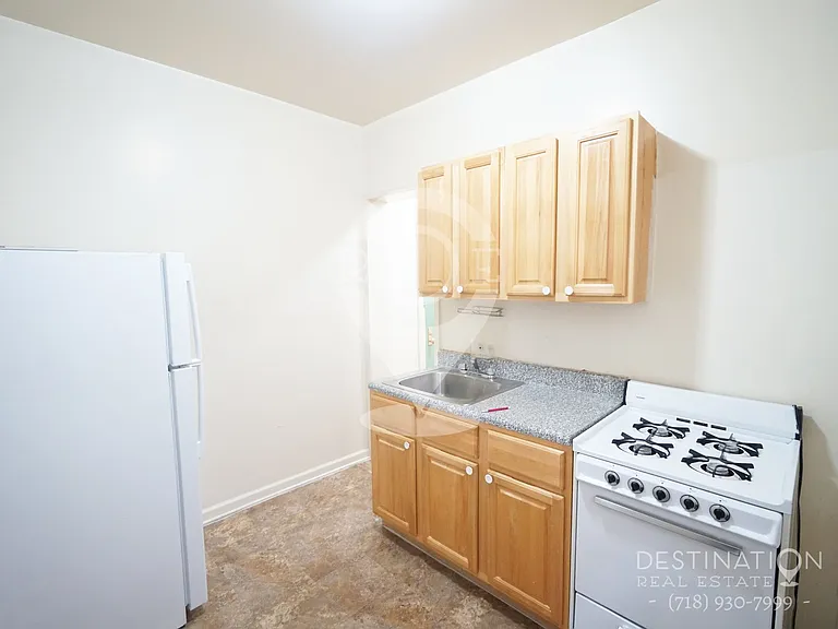 862 43rd St #1R — Photo 8