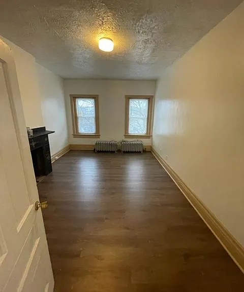 220 Ophelia St #2 — Photo 4