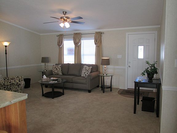 3rd image of 2636 Rebecca Ln