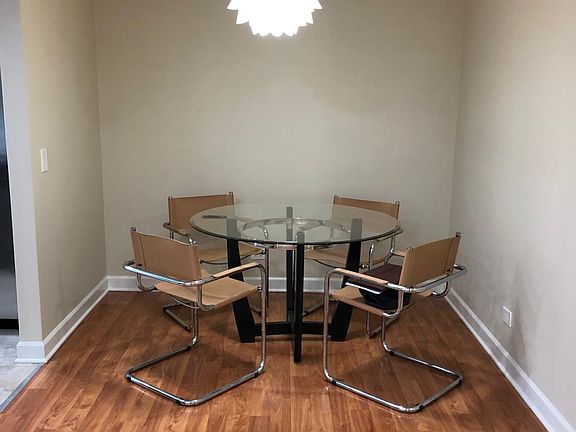 4th image of 271 Kings Mill Ct Unit D1