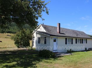 1886 Palo Alto Rd, Sequim, WA 98382