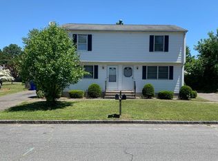 53-55 Farnham Ave, Springfield, MA 01151