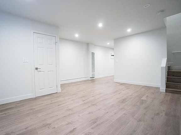 3rd image of 4053 W 23rd St APT C