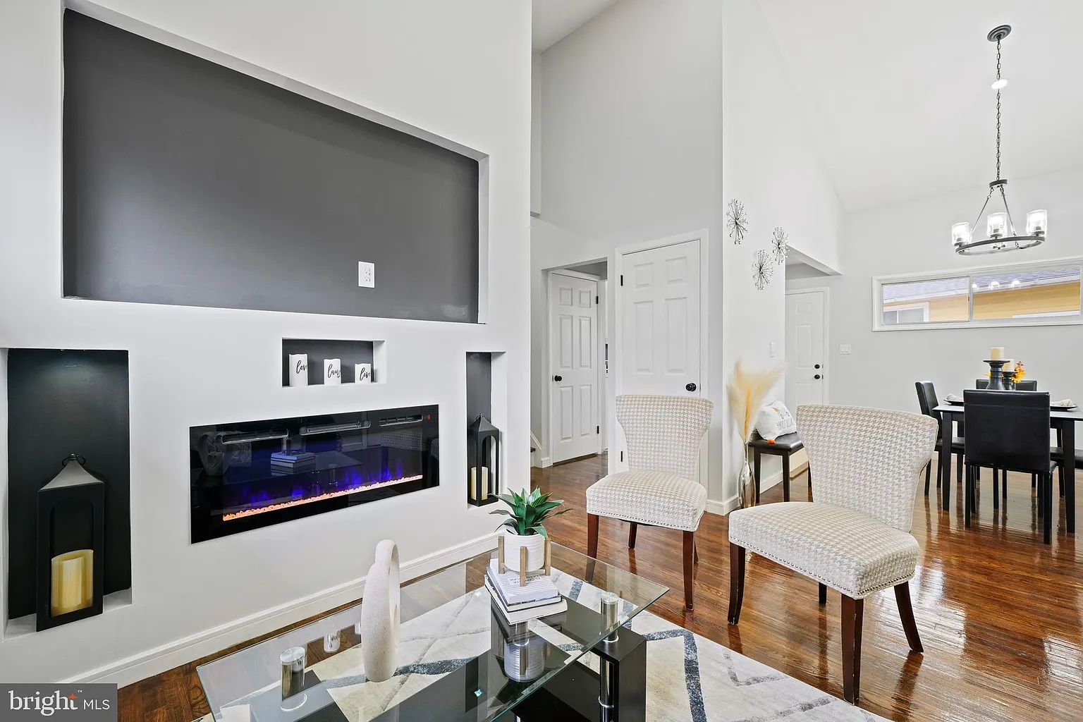 902 Phylen Ct photo 1