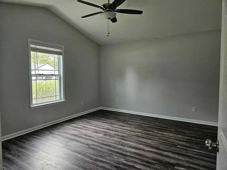 26 Susquehanna Trl — Photo 3