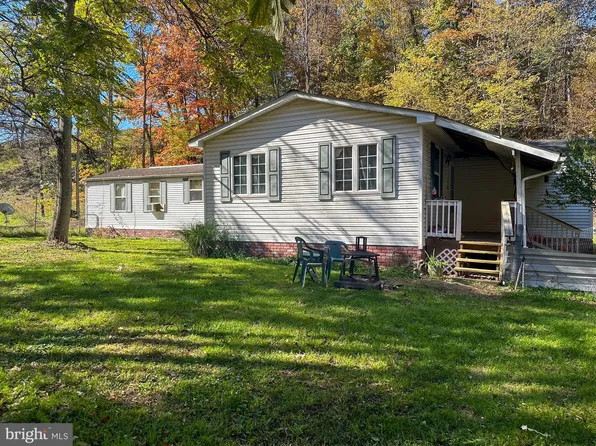 43 Shumak Dr, Shanks, WV 26761