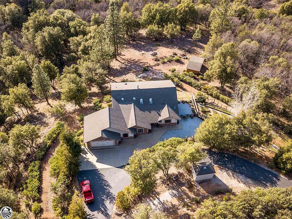 1st image of 22022 Columbia Crest Dr