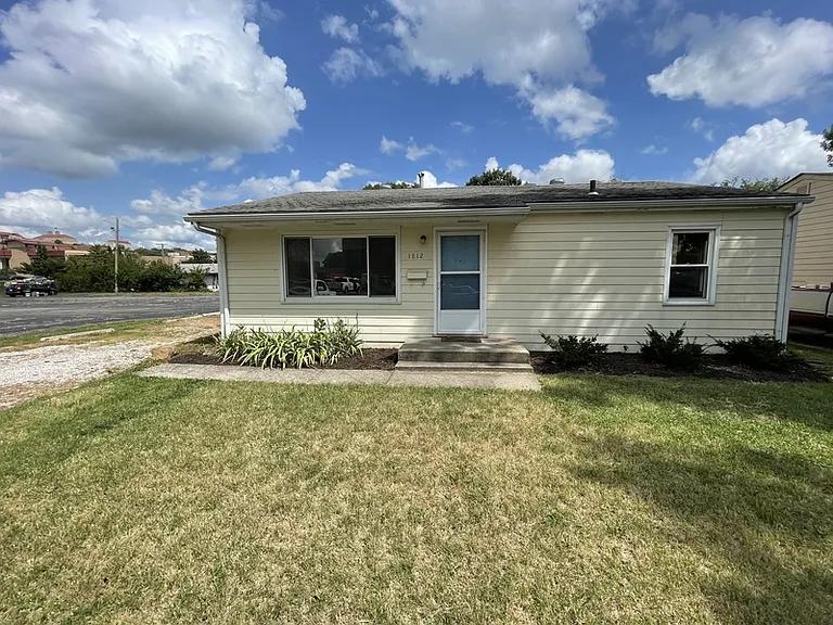 1812 Arkansas St #1 — Photo 1