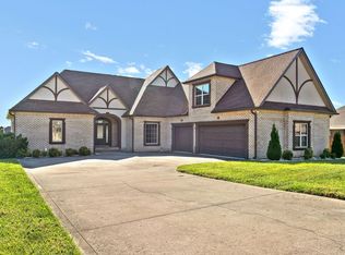 145 Covey Rise Cir, Clarksville, TN 37043