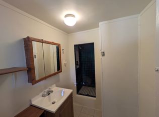 10533 S Union Ave APT 2B, Bakersfield, CA 93307