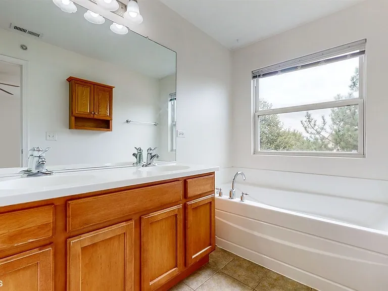 1424-1464 Crimson Ln — Photo 21
