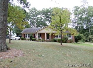 2719 Pebblebrook Dr, Sanford, NC 27330