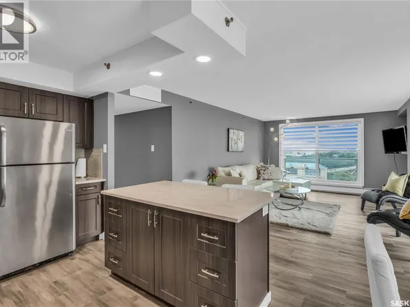 1606 5th Ave N #320, Saskatoon, SK S7K 2P5