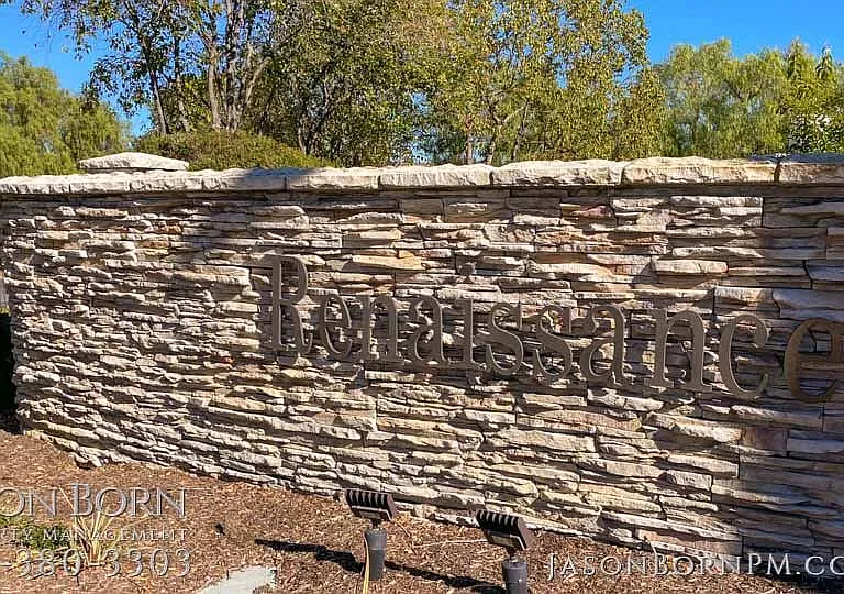5482 Avignon Ct — Photo 15