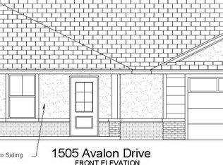 1505 Avalon Dr, Altus, OK 73521