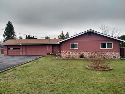 1318 Darneille Ln, Grants Pass, OR, 97527