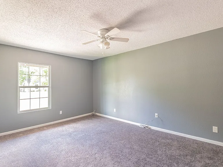 5407 Thrush Dr — Photo 6