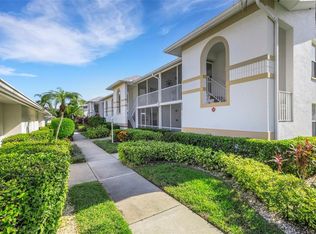 6908 Drewrys Blf APT 712, Bradenton, FL 34203