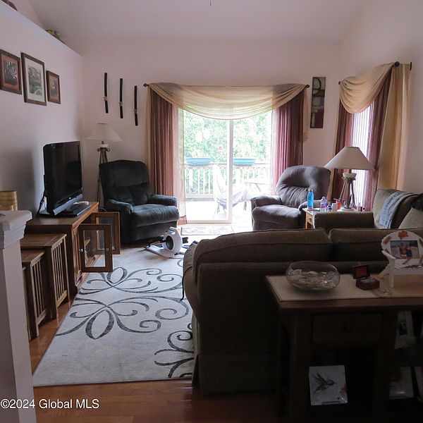 5th image of 127 Harvard Road