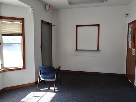2nd image of 5500 N Davis Hwy