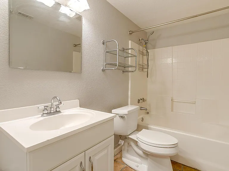 3528 Rogers Ave — Photo 21