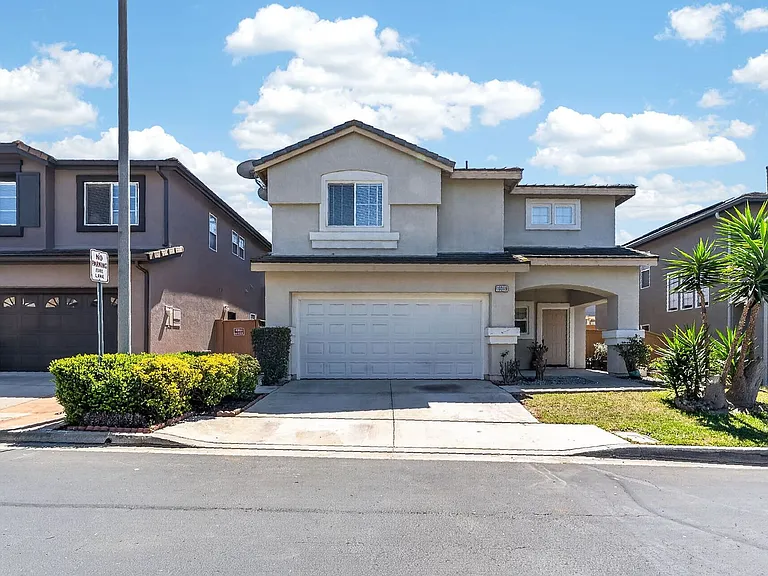 10009 Kika Ct — Photo 36