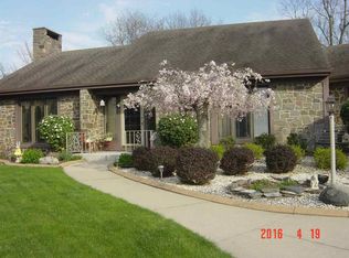 701 Snowfall Rd, Fort Wayne, IN 46819