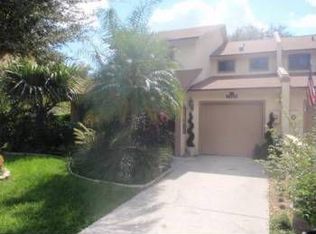 1100 Raintree Ln, Palm Beach Gardens, FL 33410
