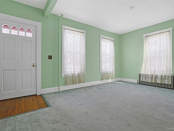 4th image of 9 Clinton Place