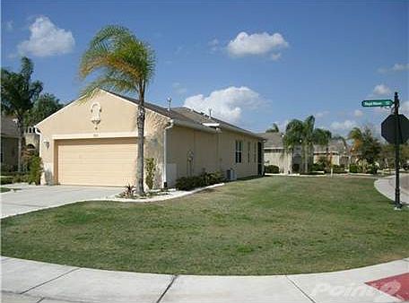 3rd image of 832 Regal Manor Way