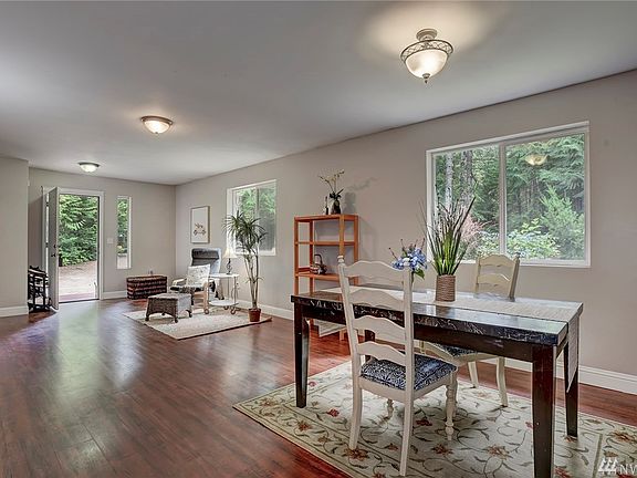 Wood laminate floors and open floor plan