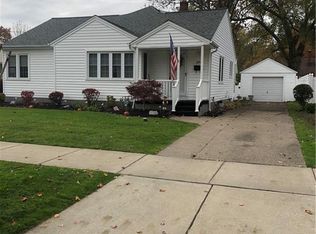 644 82nd St, Niagara Falls, NY 14304