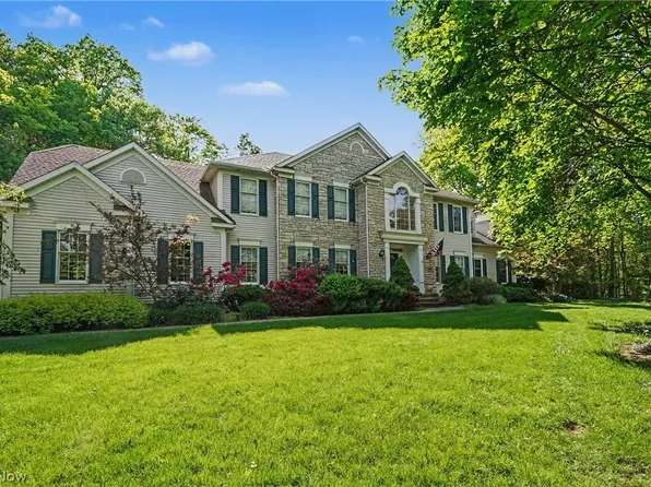 4118 Evergreen Ln, Richfield, OH 44286